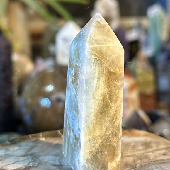 Moonstone 4 Sided Crystal Point! - Picture 5 of 5